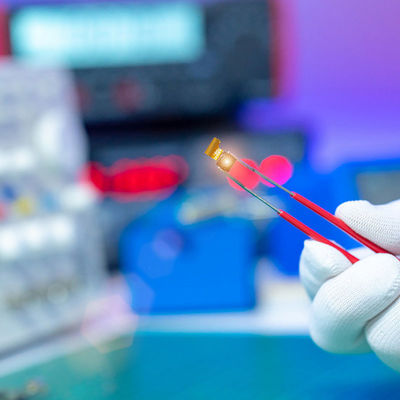 Εξεταστική υπηρεσία επικύρωσης πιστοποιήσεων LPS SELV EMC δοκιμής εργαστηρίων λαμπτήρων τοίχων