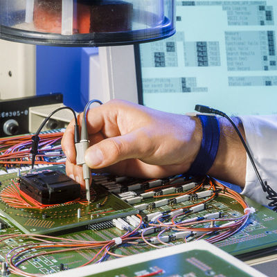 Οι εξεταστικές εργαστηριακές υπηρεσίες εγχώριων συσκευών φούρνων μικροκυμάτων συνάντησαν την υπηρεσία επικύρωσης τρίτου CSA