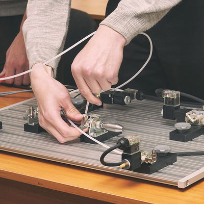 Αναγνωρισμένη Ul υπηρεσία επικύρωσης τρίτου IEC GBT προϊόντων μηχανημάτων εργαστηριακής δοκιμής χημική