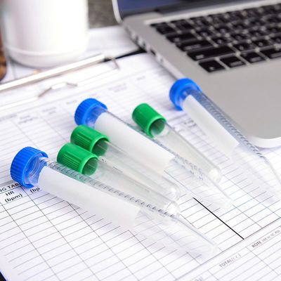 Το εργαστήριο εργαστηριακού απόβλητου ύδατος εξετάζει την περιβαλλοντική υπηρεσία επικύρωσης τρίτου εργαστηριακών υπηρεσιών